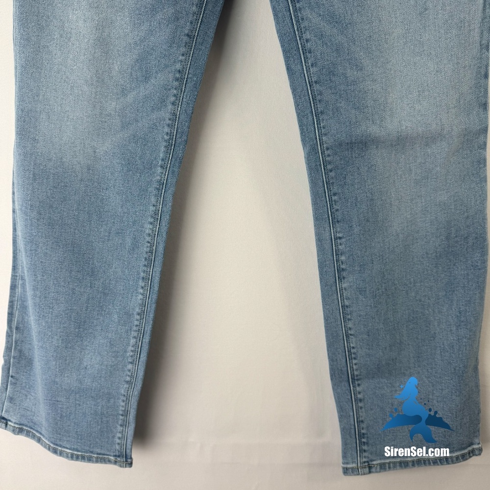 1281 NWT Hudson Straight Leg Jeans – 10 – Icy Blue - Picture 6 of 16